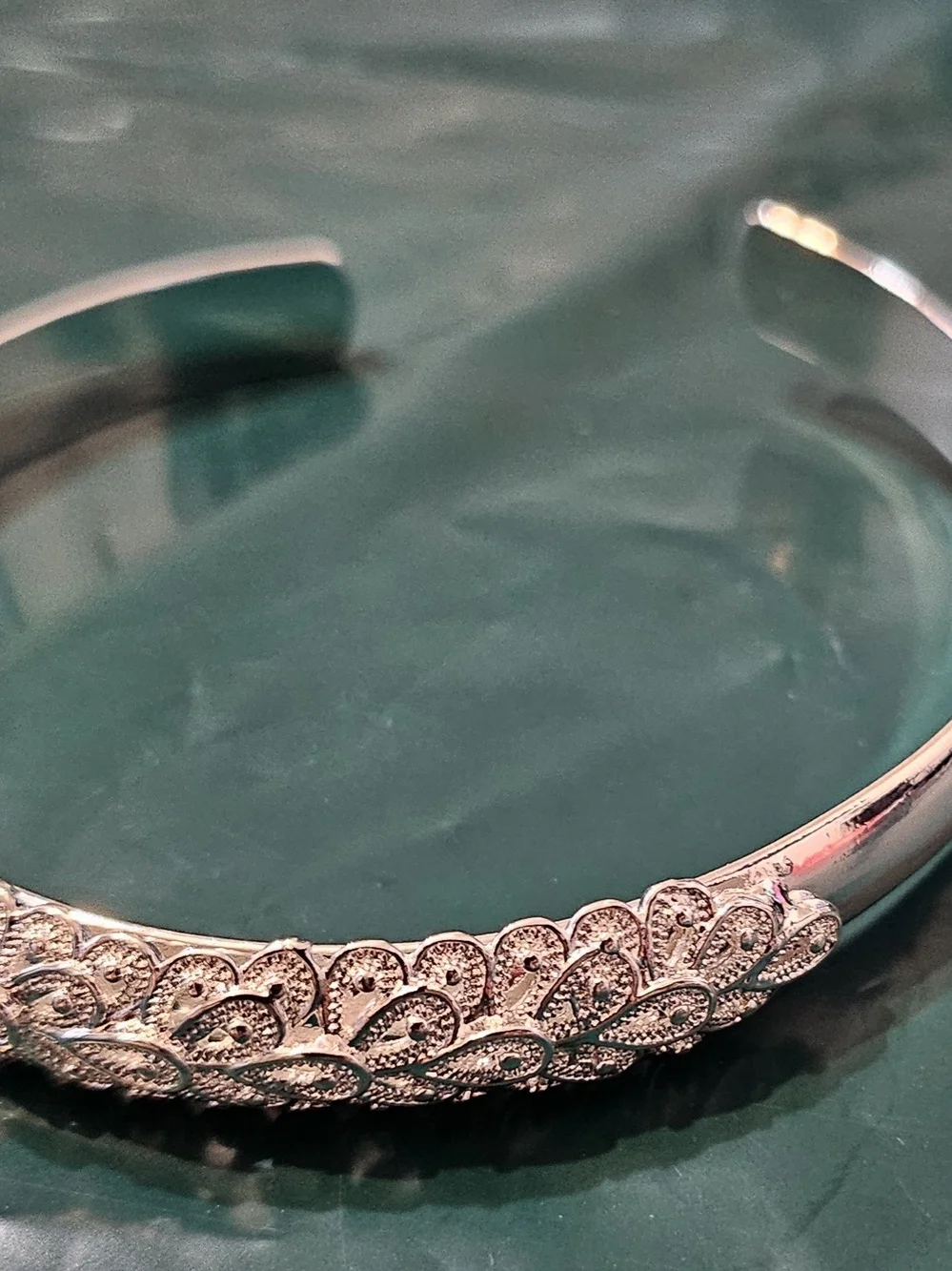 Delicate 925 Sterling Silver Leaf Pavé Bracelet - Women Accessories